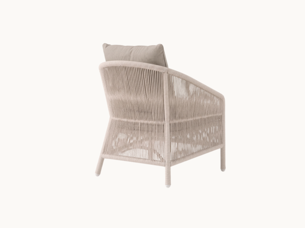 Serene Lounge 5 Armchair 1 Web