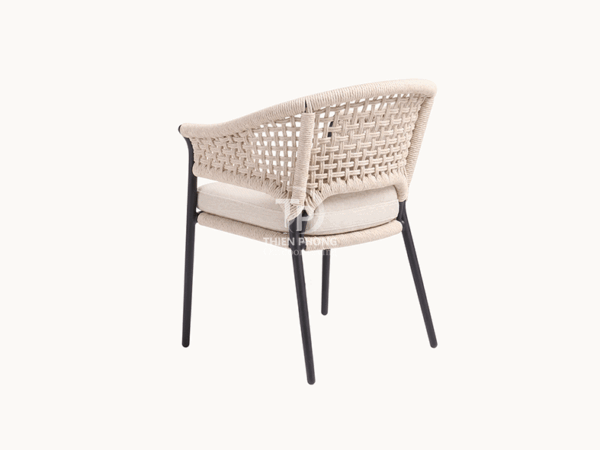 Dinnerchair 3b Web